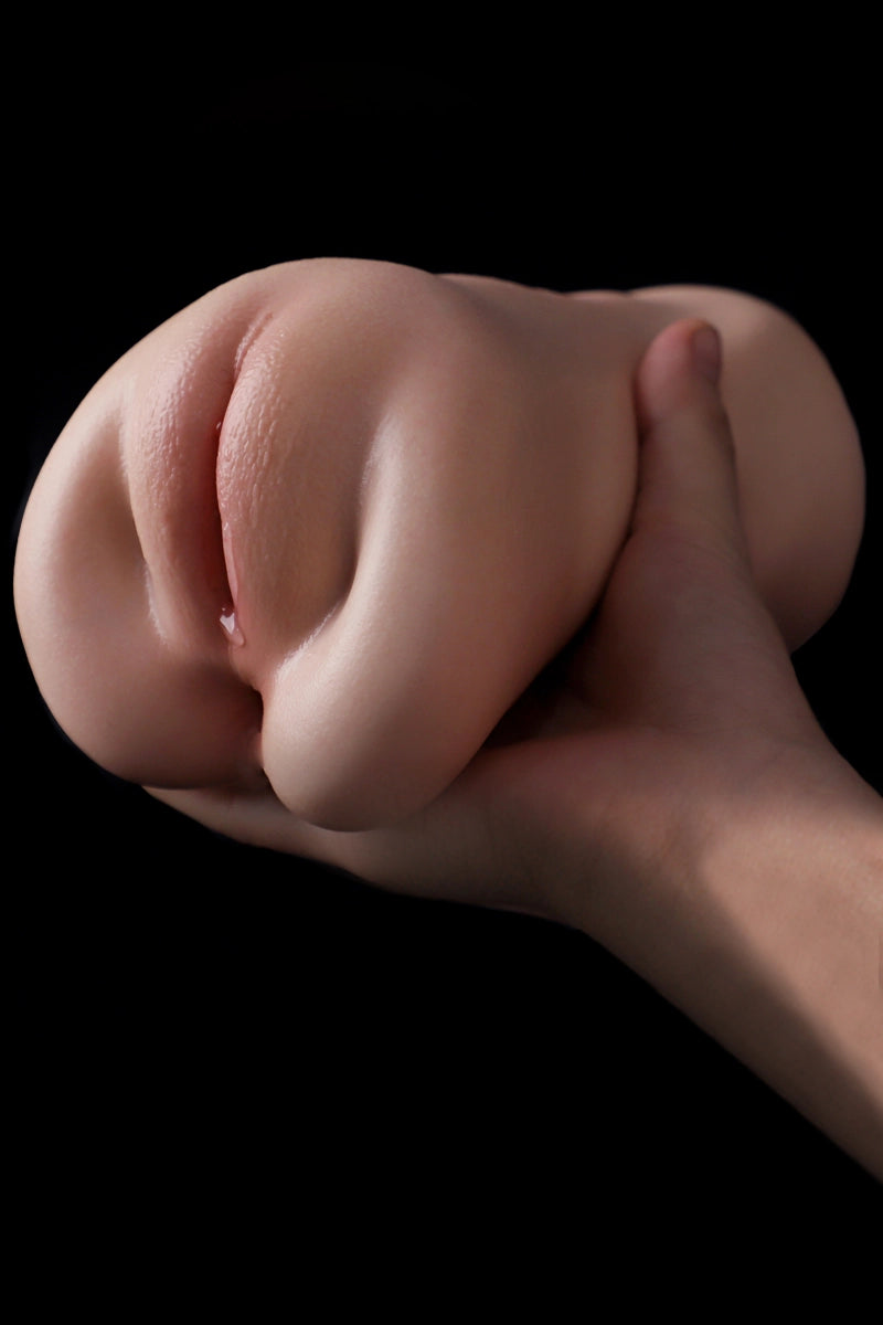 Ciasny Silikonowy Masturbator Elsa 750 g (Wąskie Wejście)